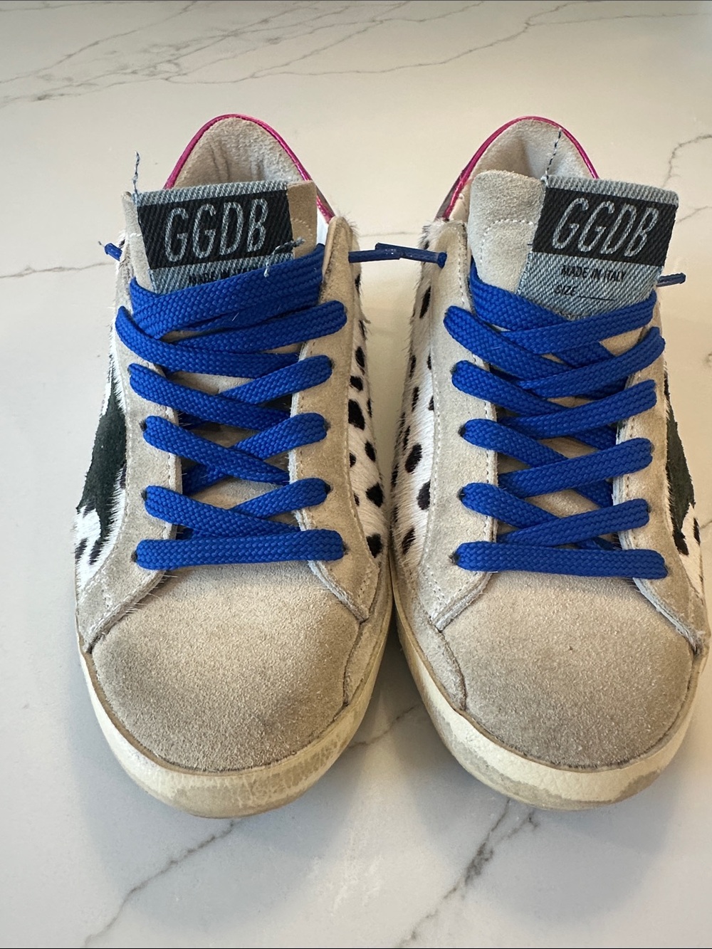 Golden Goose Superstar Dalmatian-Print Sneakers with Blue Laces & Pink Heel - Picture 2 of 7